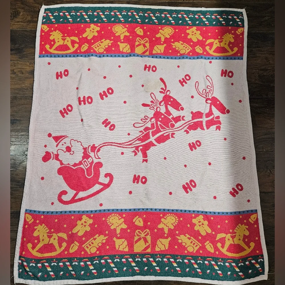 Vintage Christmas Throw